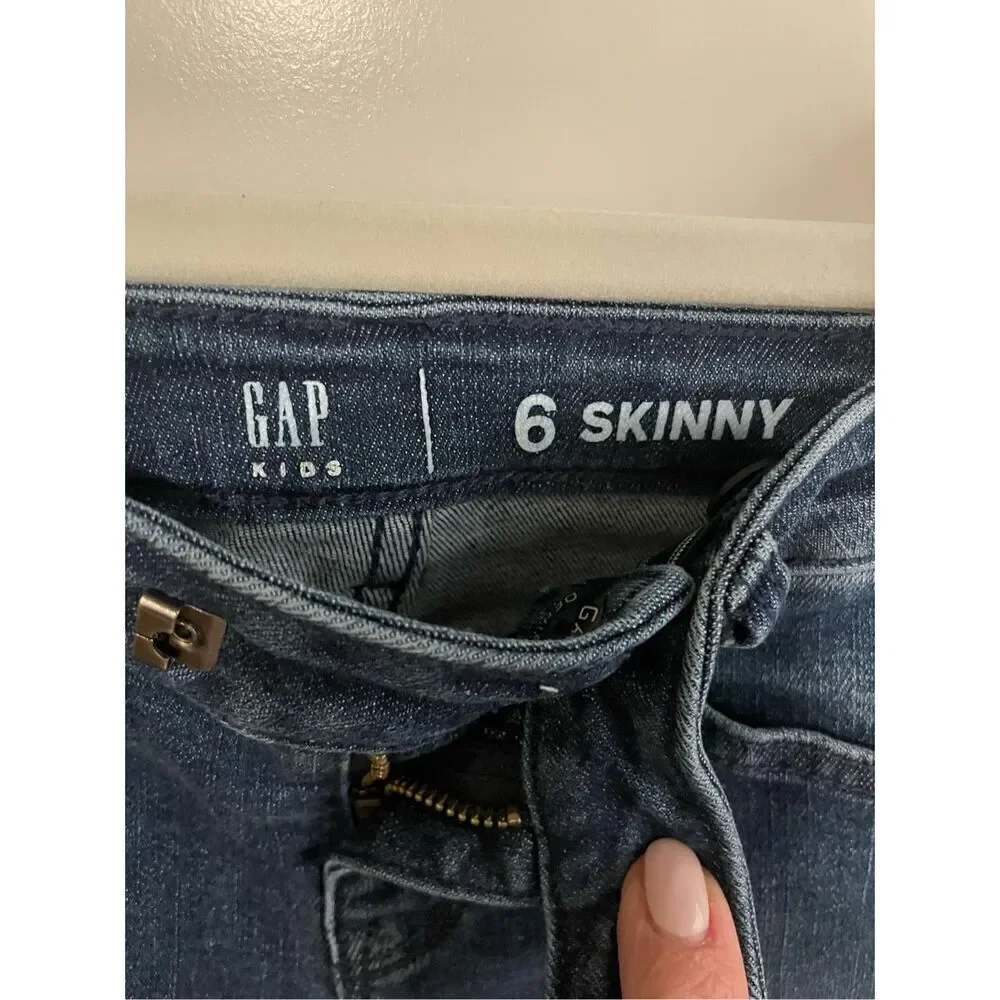 New Gap girls skinny jeans size 6